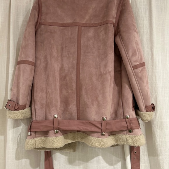 Pink oversized shearling moto jacket - Picture 8 of 8
